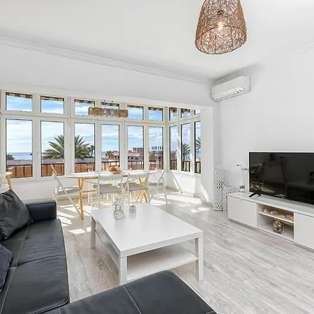Apartment Benalmadena, Frente A La Playa Y Puerto Marina